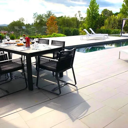 Vila Pga Catalunya - 5 *